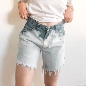 Super cute acid washed cutoff shorts